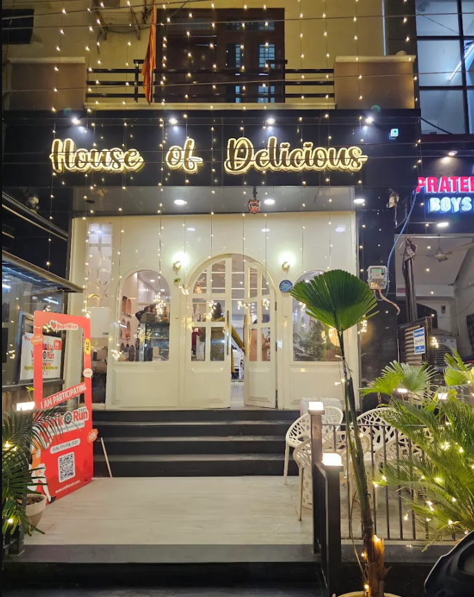 House of Delicious Café